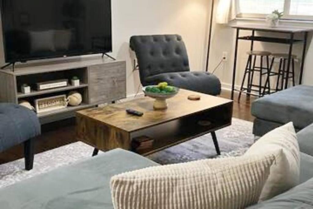 夏洛特Townhouse In Uptown King Bed-Wi-Fi-Free Parking-Pool公寓 外观 照片